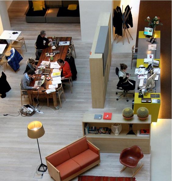 Spaces Amsterdam - Coworking office - like the space divider - creates privacy for private desks: 