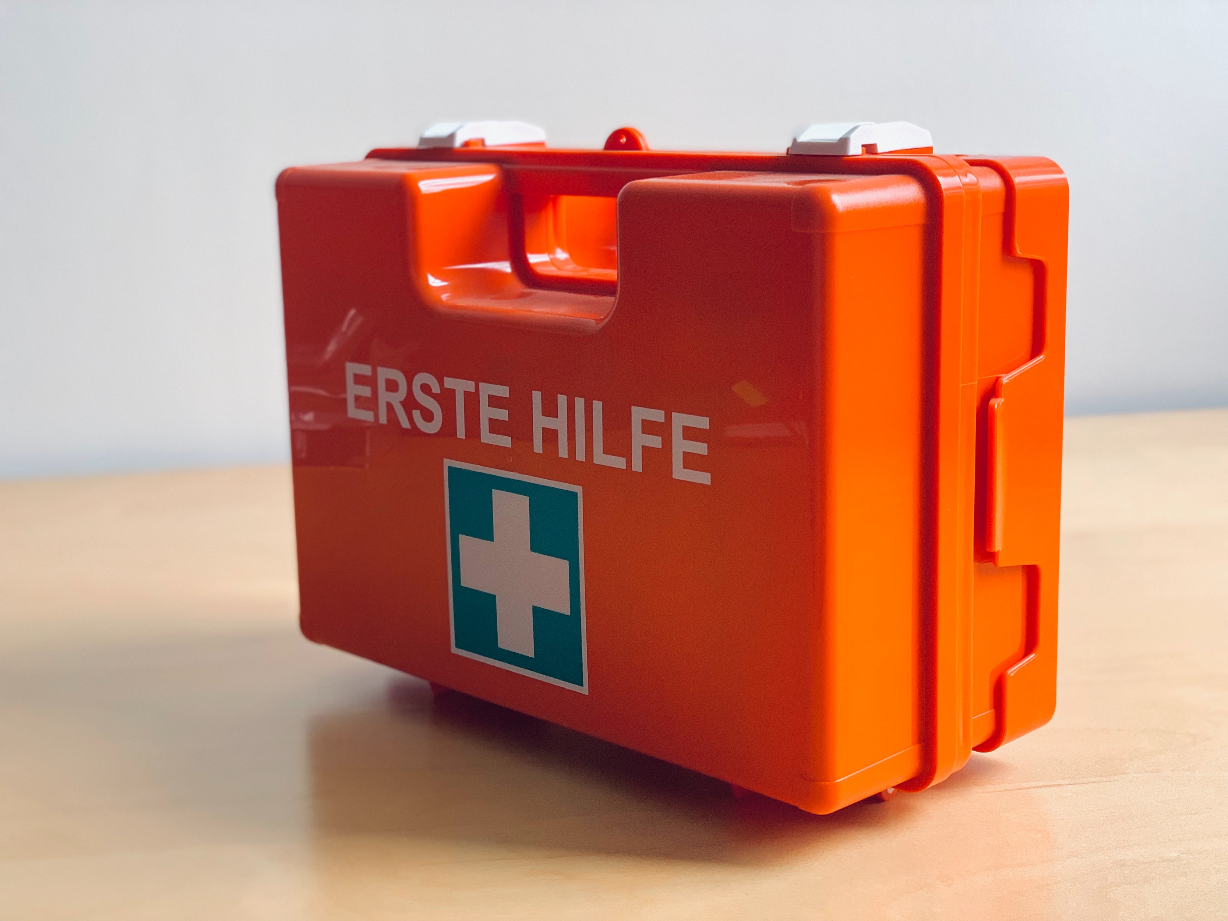Quel Doit Etre Le Contenu De La Trousse De Secours D Une Entreprise